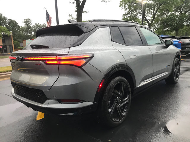 New 2024 Chevrolet Equinox EV RS FWD image 3