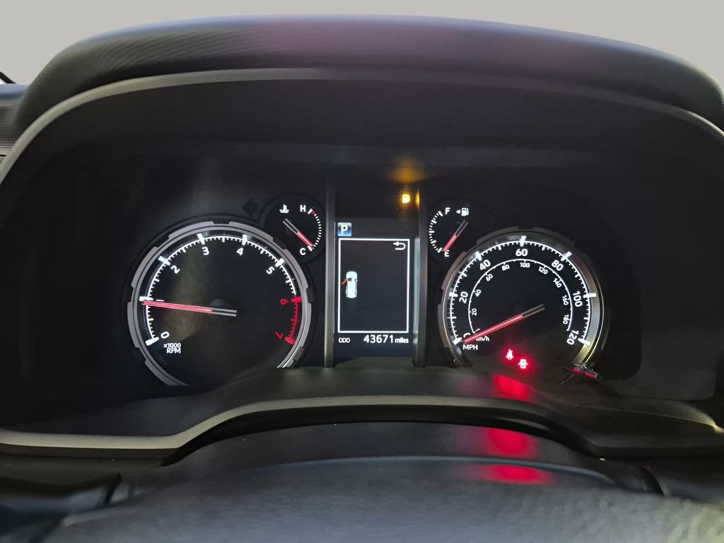 Used 2024 Toyota 4Runner TRD Off-Road image 38