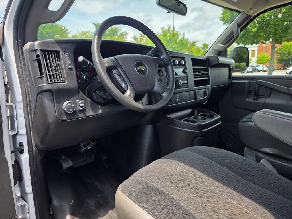 Used 2024 Chevrolet Express 2500 w/ Driver Convenience Package RWD image 11
