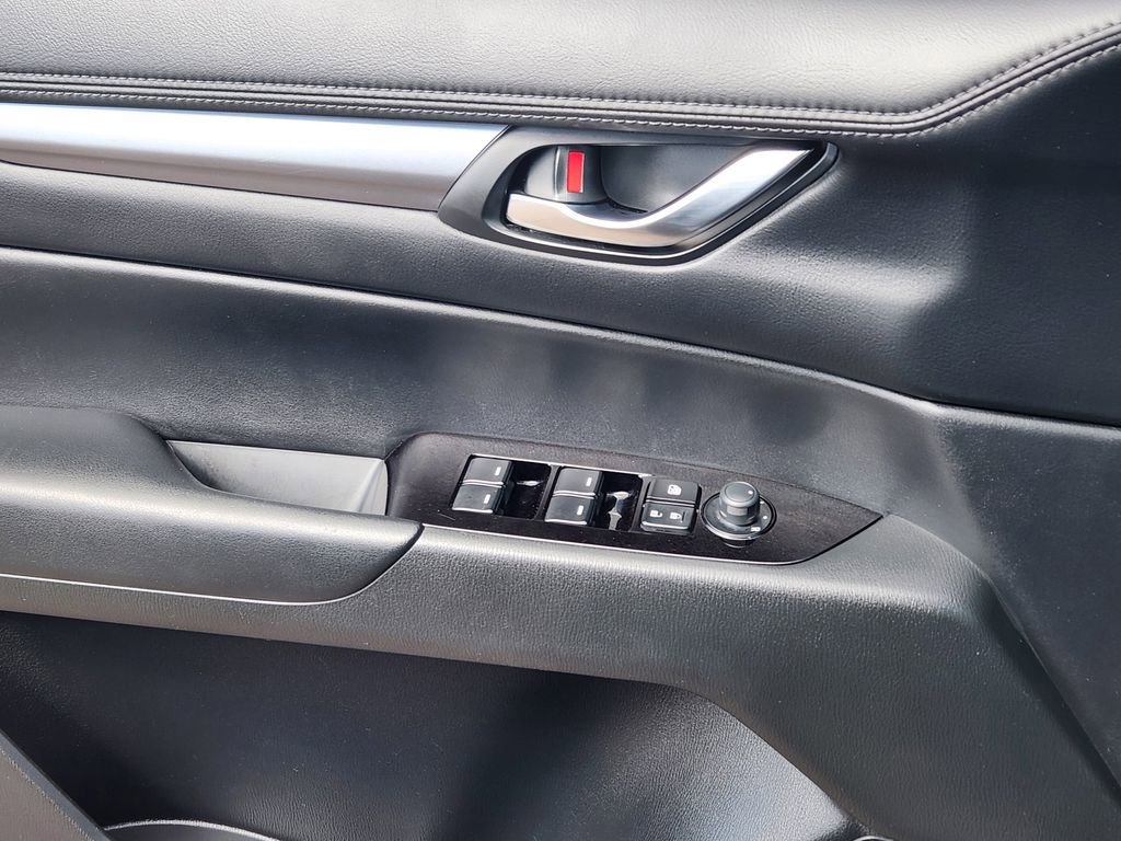 Used 2025 MAZDA CX-5 AWD 2.5 S w/ Preferred Package image 13