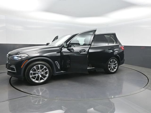 Used 2019 BMW X5 xDrive40i w/ Convenience Package AWD/4WD image 36