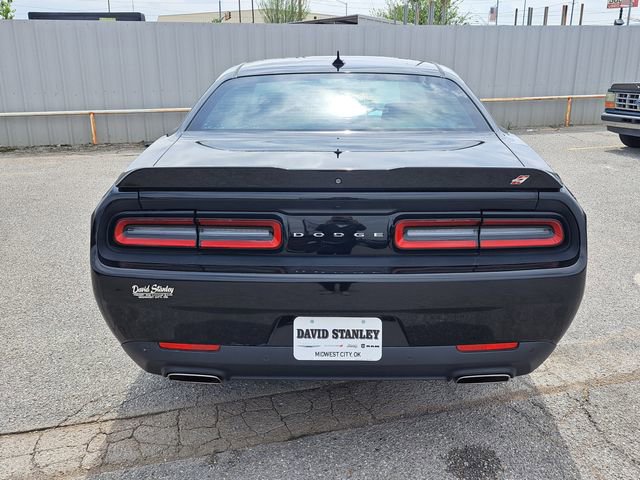 Used 2019 Dodge Challenger SXT w/ Plus Package image 13