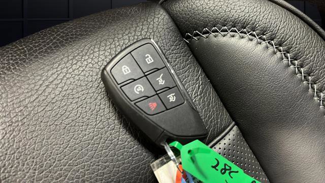 Used 2024 GMC Yukon XL Denali w/ Denali Reserve Package image 39