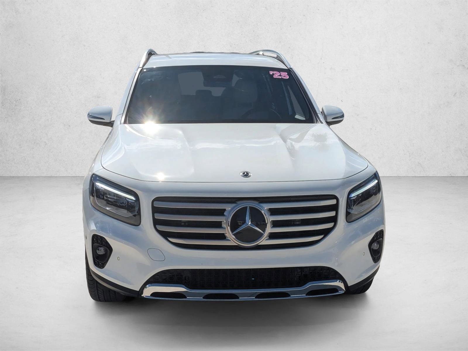 Used 2025 Mercedes-Benz GLB 250 video 2