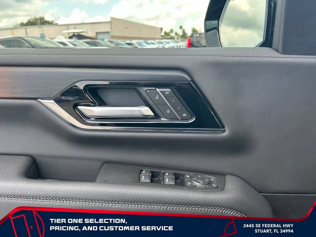 New 2026 GMC Yukon XL Denali w/ Denali Reserve Package AWD/4WD image 23