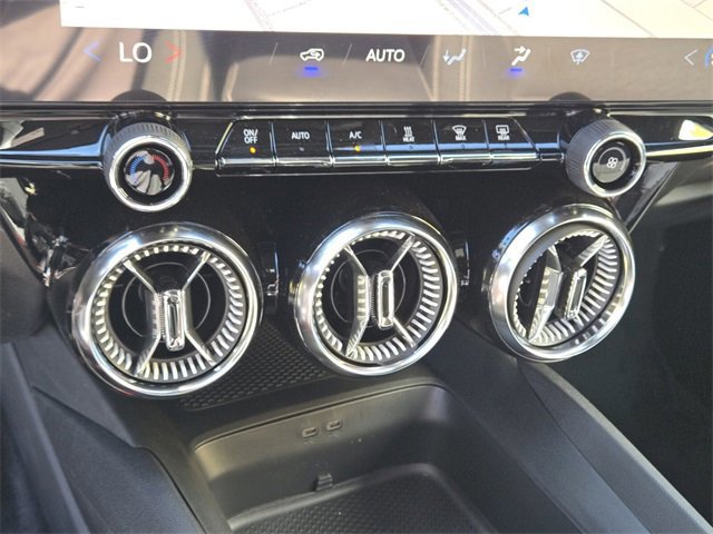 New 2026 Chevrolet Blazer EV LT image 13