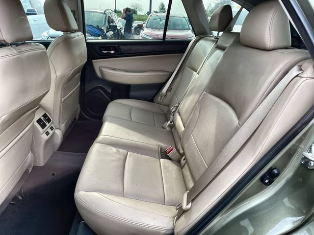Used 2016 Subaru Outback 2.5i Limited AWD/4WD image 26