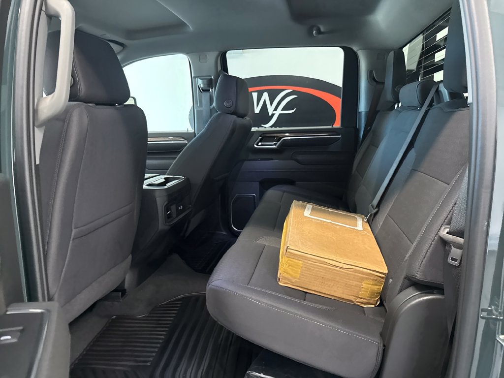 New 2026 Chevrolet Silverado 3500 LT AWD/4WD image 15