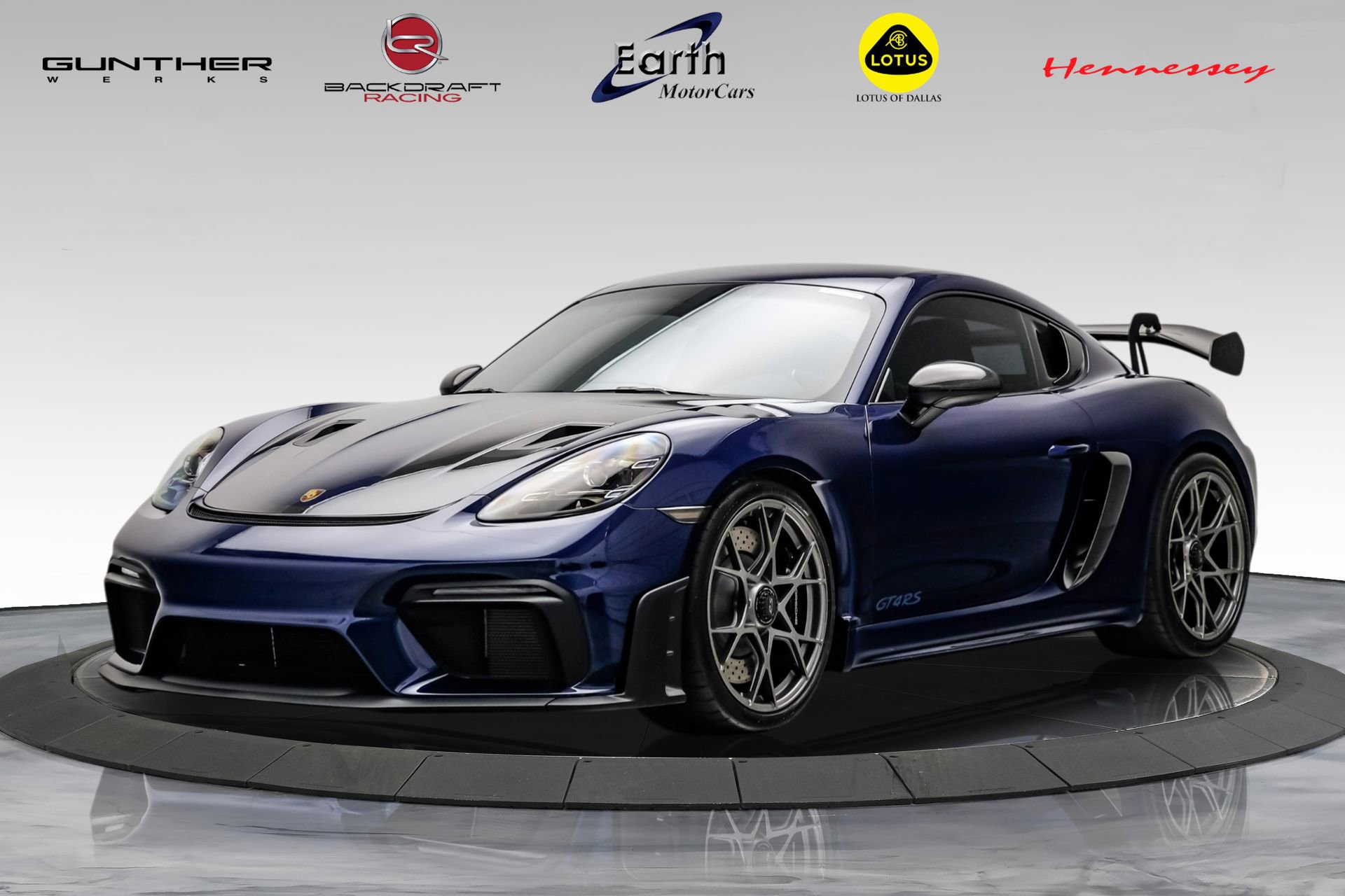 Used 2025 Porsche 718 Cayman GT4 RS image 1