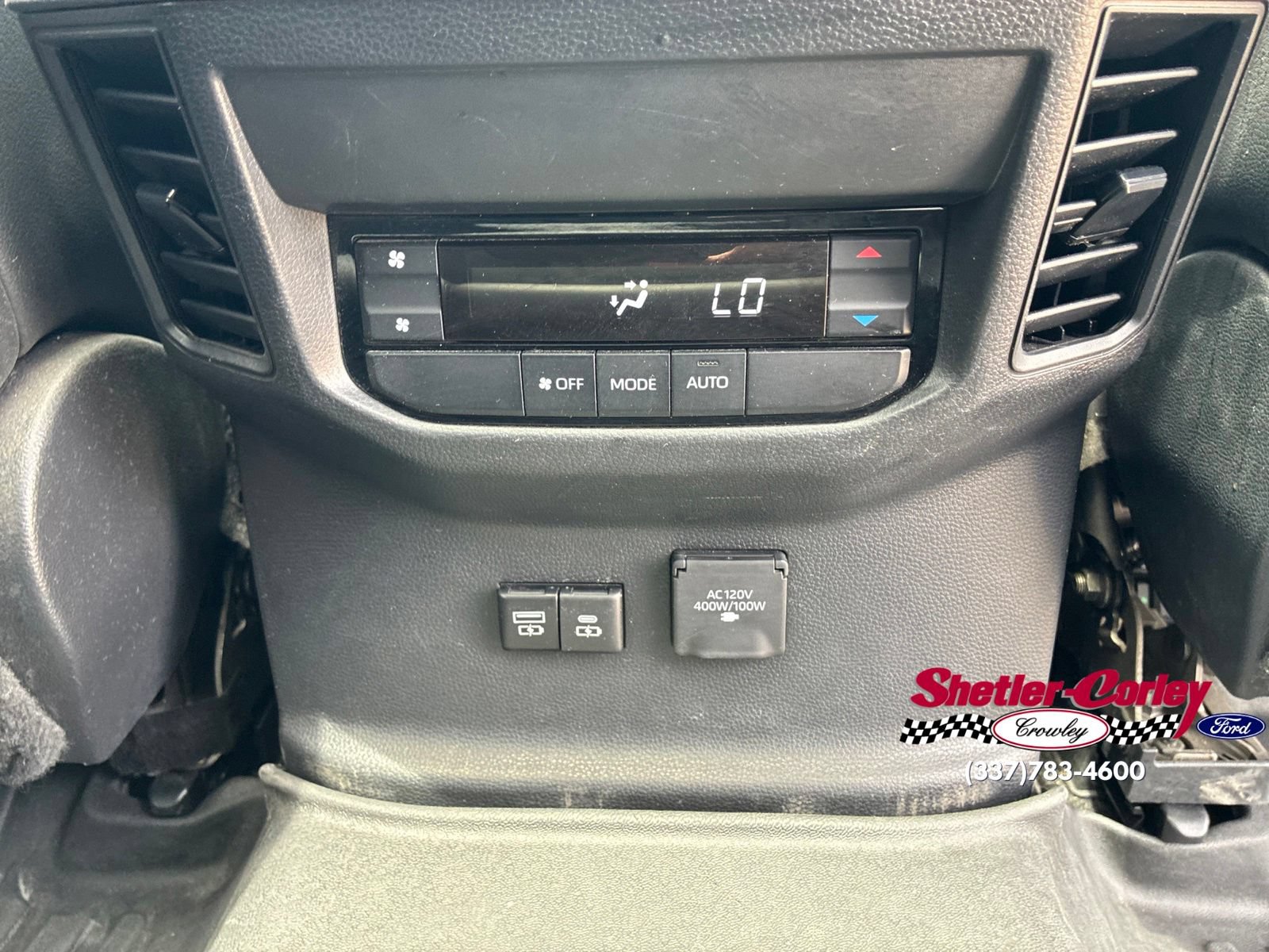 Used 2024 Toyota Sequoia Limited AWD/4WD image 31