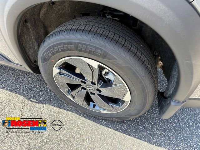Used 2026 Nissan Rogue SV w/ SV Premium Package AWD/4WD image 35