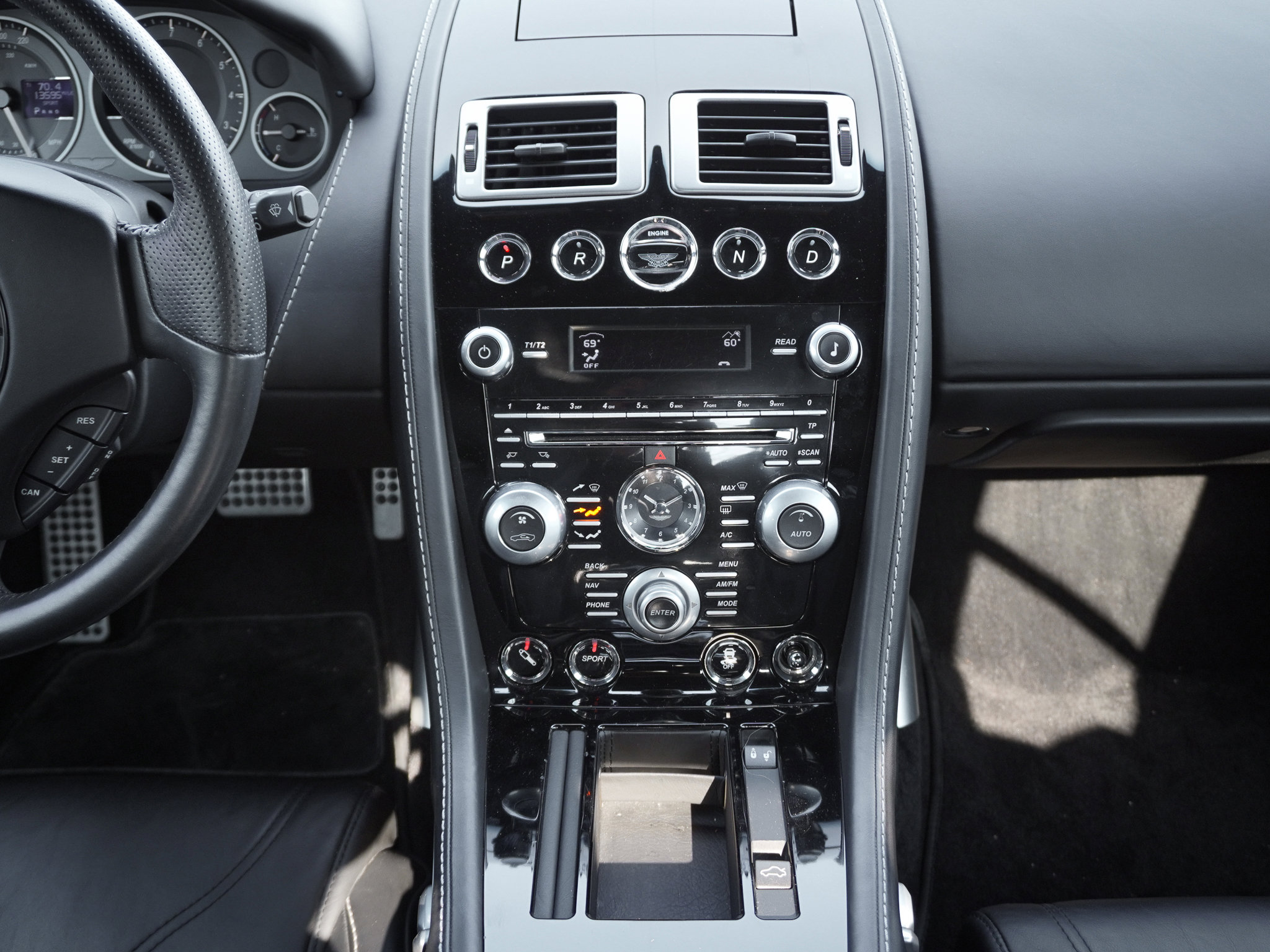 Used 2012 Aston Martin DBS Carbon Black image 30