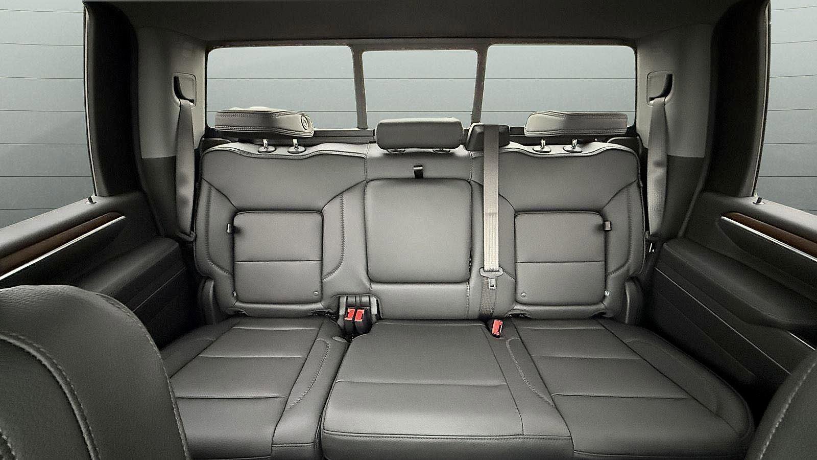 New 2026 GMC Sierra 3500 Denali w/ Denali Reserve Package image 9