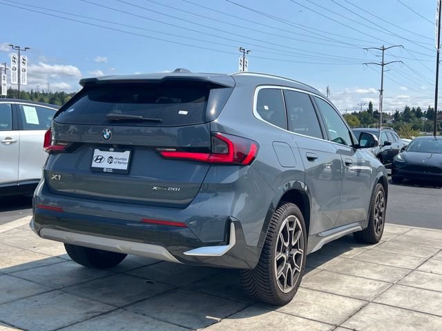 Used 2023 BMW X1 xDrive28i w/ Premium Package AWD/4WD image 5