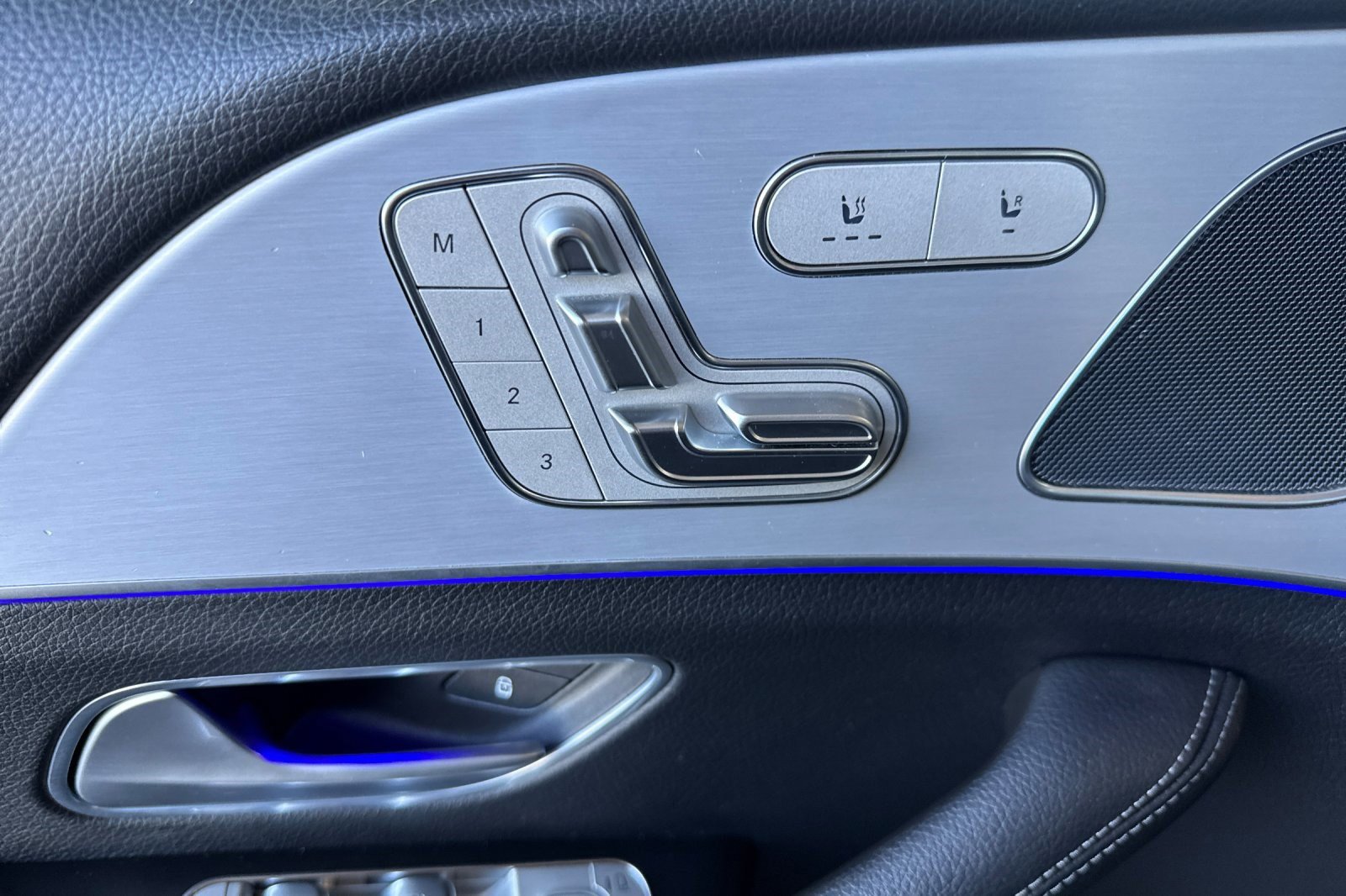 Used 2024 Mercedes-Benz GLE 450e 4MATIC image 22