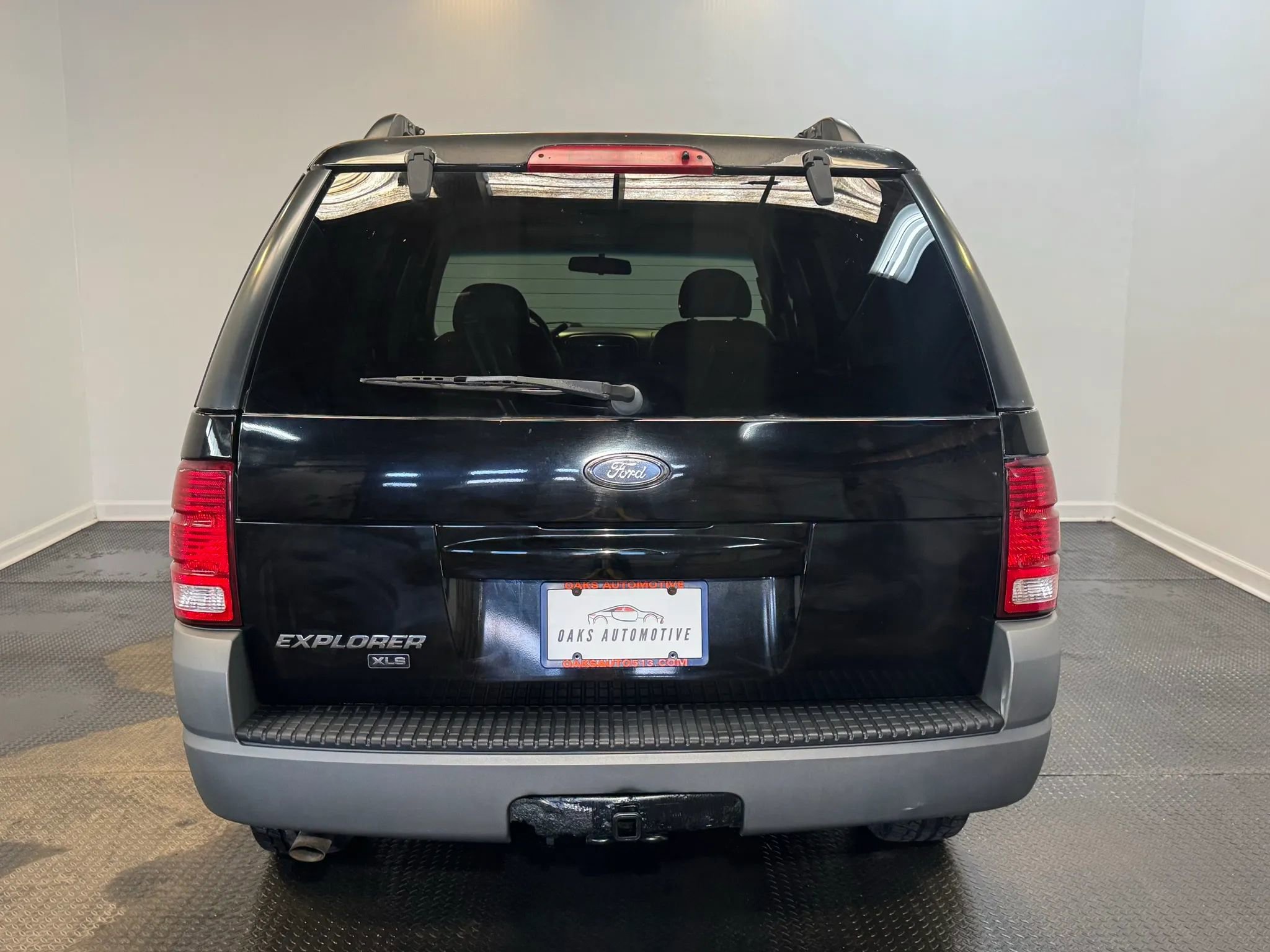 Used 2002 Ford Explorer XLS image 5