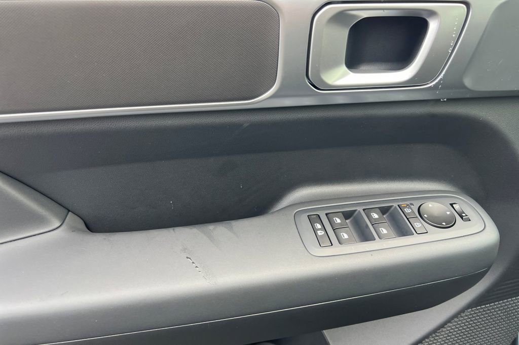 New 2026 Hyundai Santa Fe SE image 9