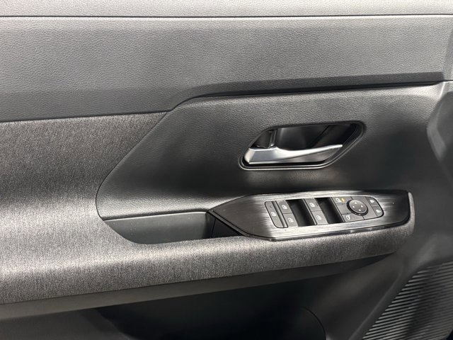 New 2026 Nissan Kicks SV w/ Cold Weather Package image 20