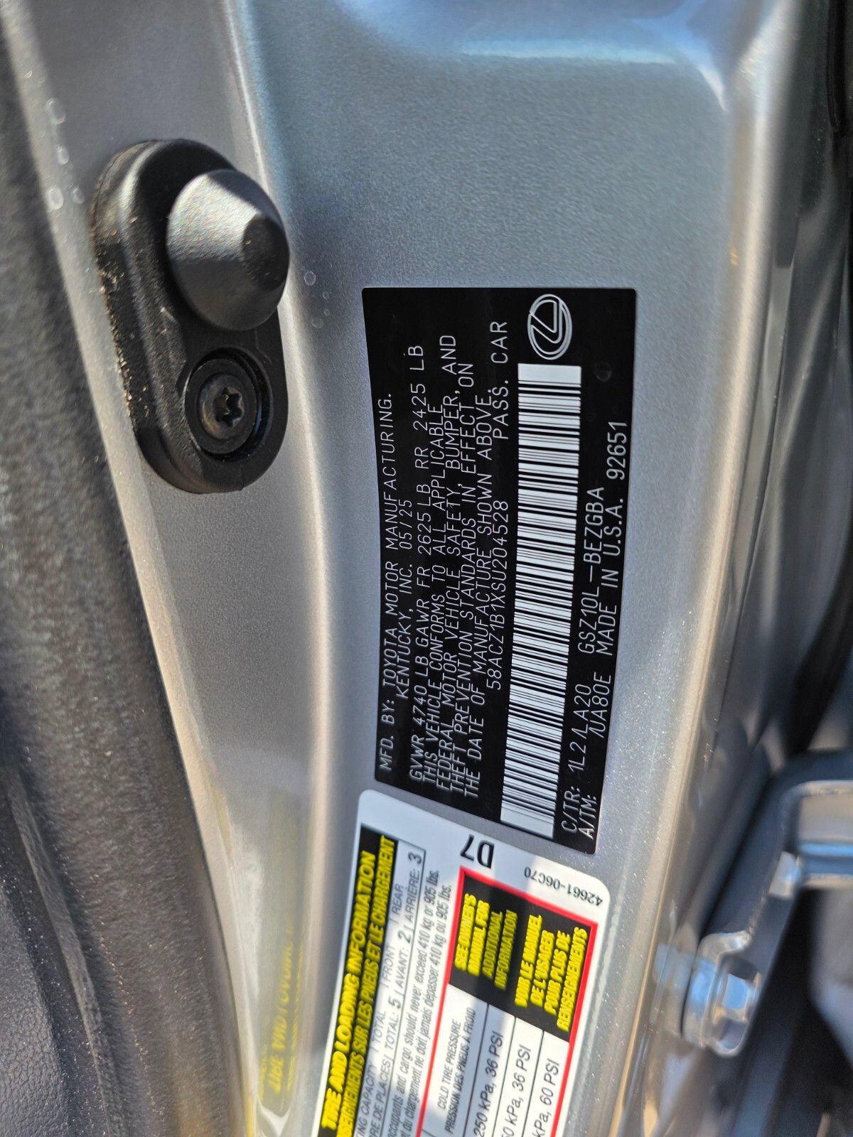 Certified 2025 Lexus ES 350 w/ Accessory Package (Z2) FWD image 33
