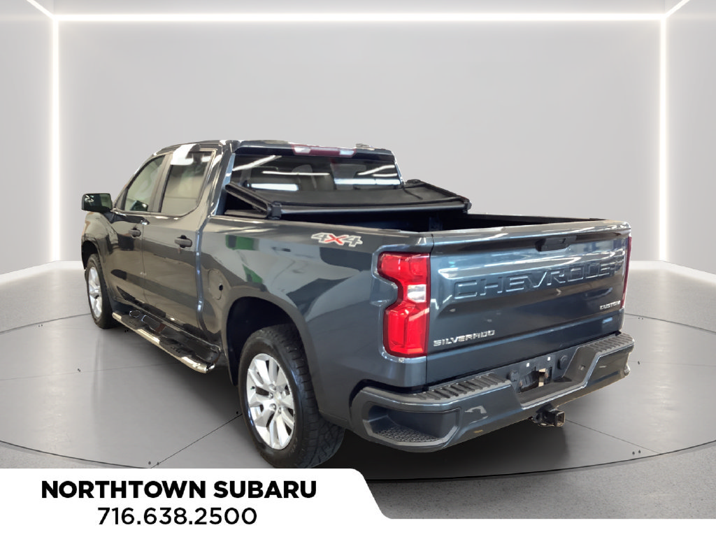 Used 2019 Chevrolet Silverado 1500 Custom w/ Custom Value Package AWD/4WD image 3