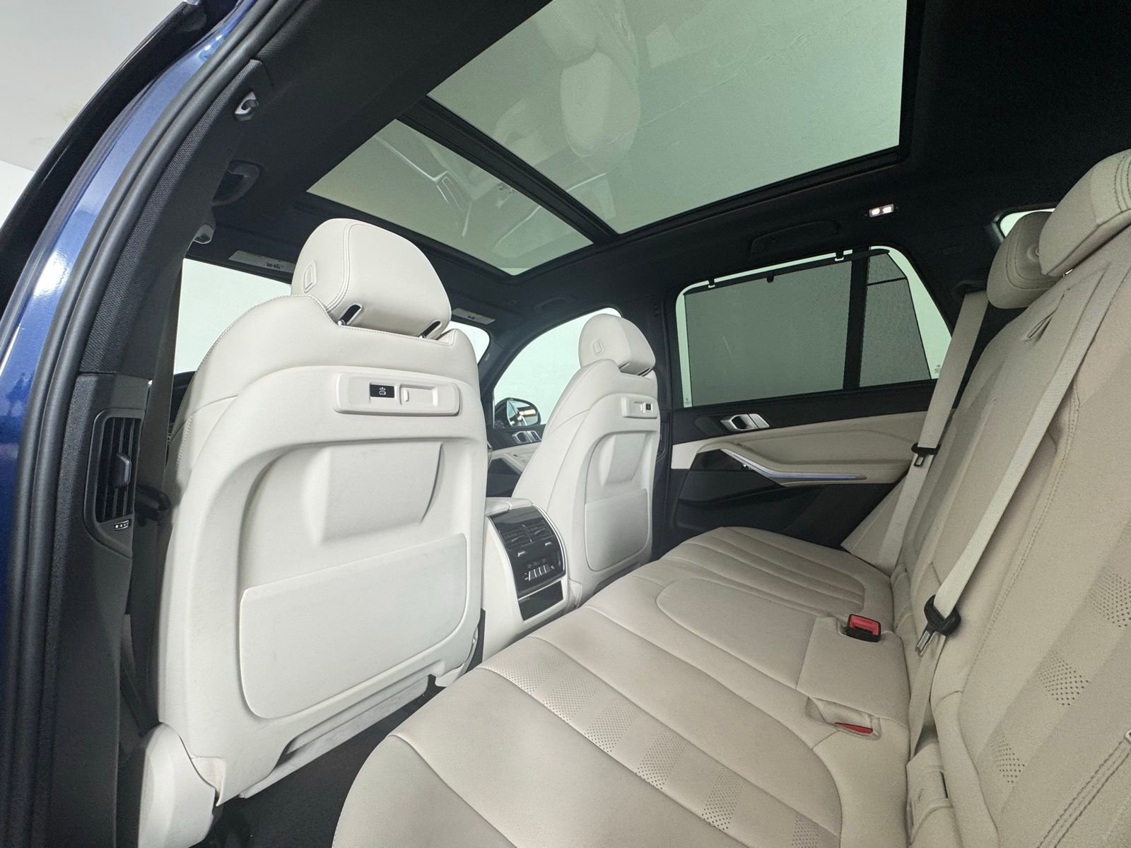 Used 2021 BMW X5 xDrive45e w/ Premium Package image 24