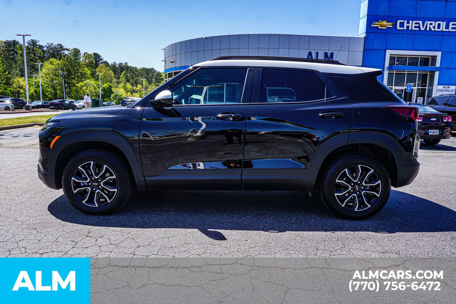 Used 2025 Chevrolet TrailBlazer ACTIV w/ Convenience Package AWD/4WD image 9