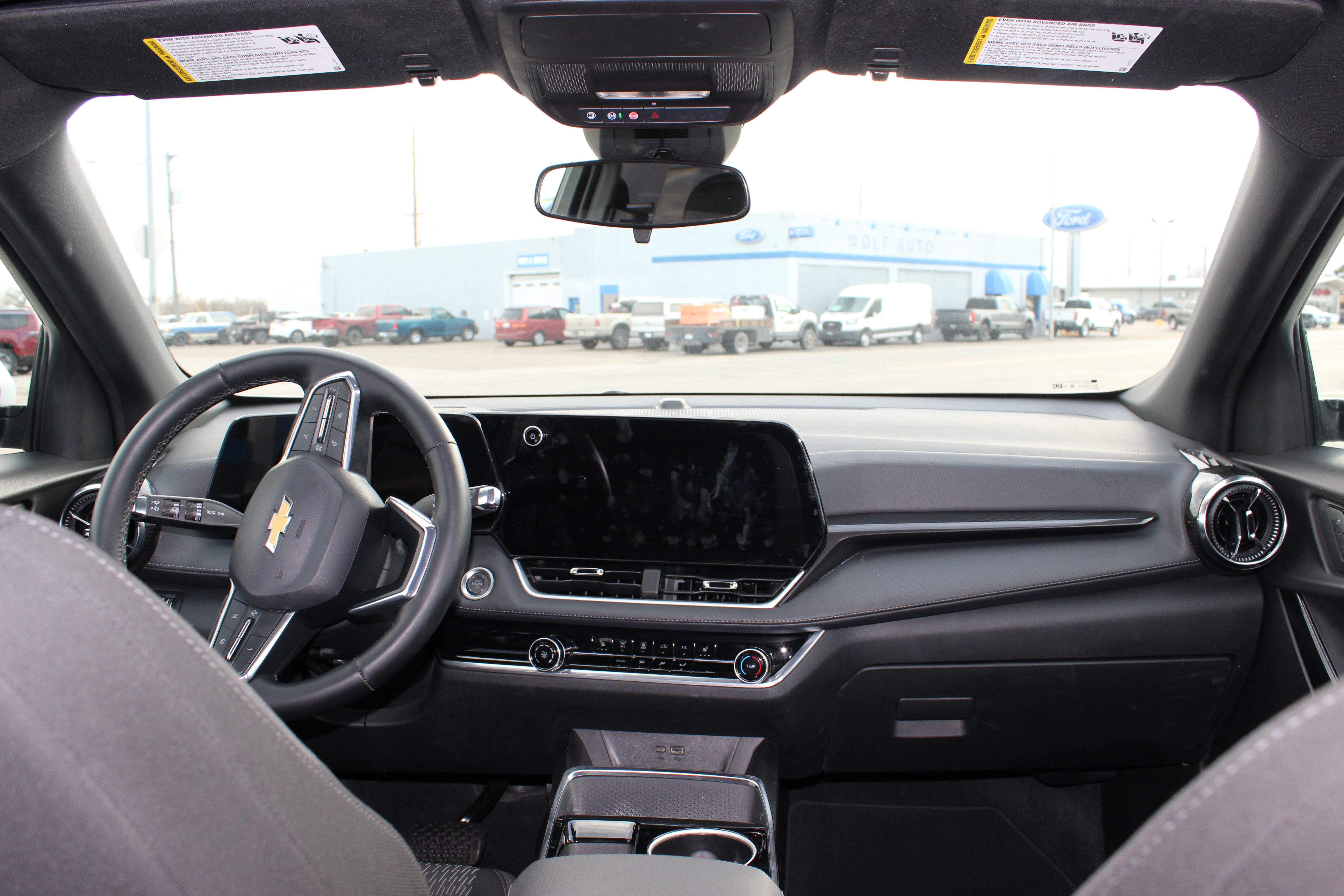 Used 2025 Chevrolet Equinox LT image 11