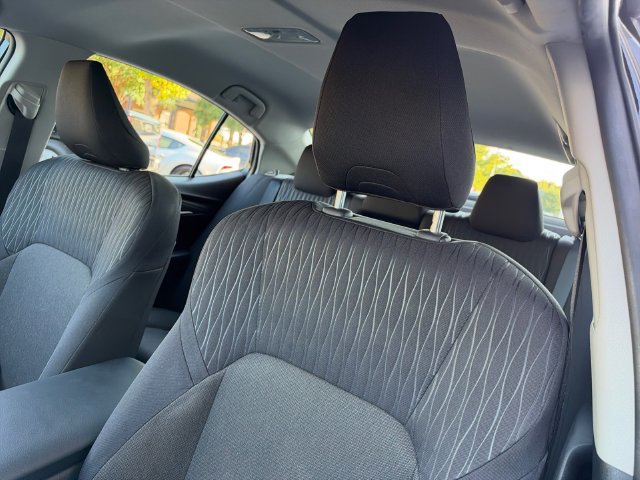 Used 2025 Toyota Camry LE FWD image 17
