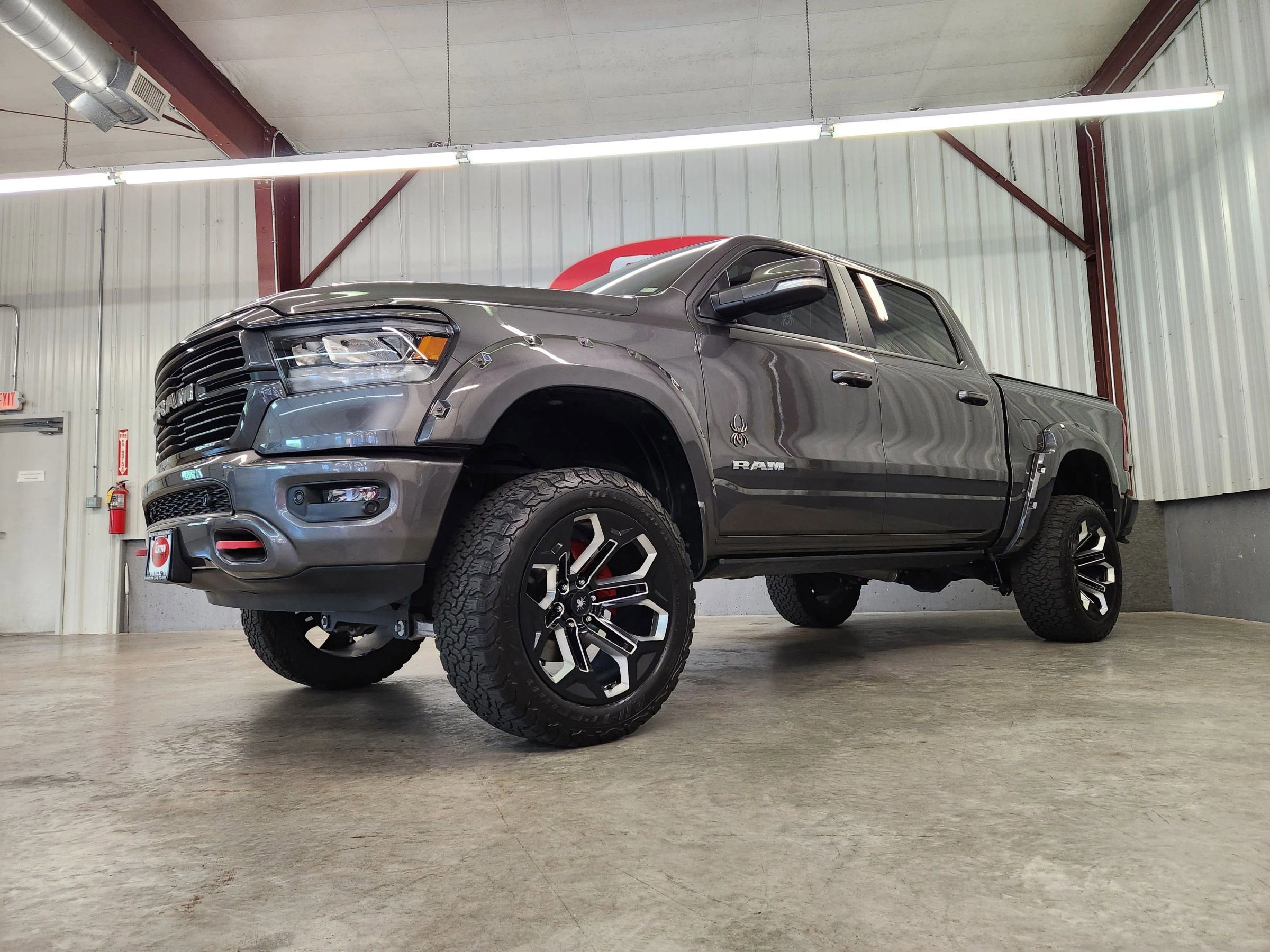 Used 2022 RAM 1500 Laramie image 5
