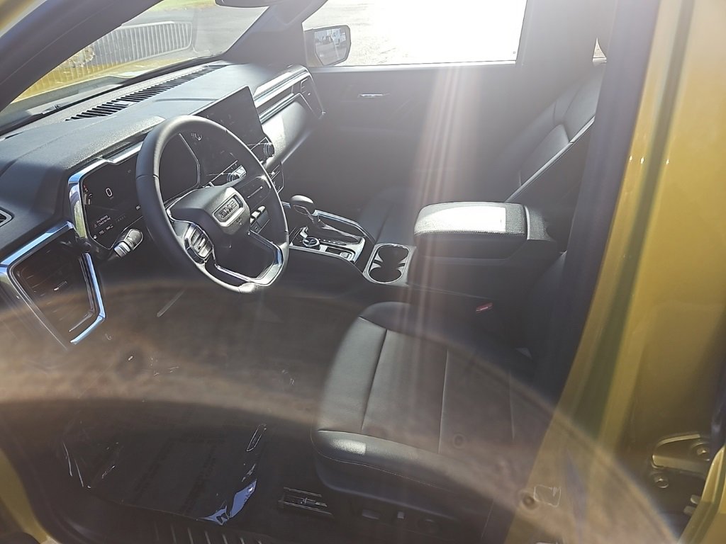 Certified 2023 GMC Canyon Elevation w/ Elevation Premium Package image 16