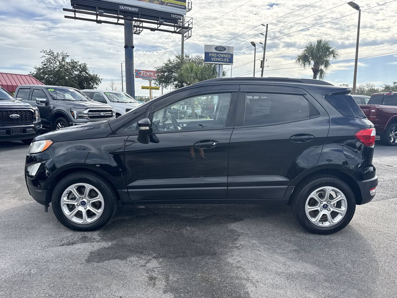 Used 2019 Ford EcoSport SE FWD image 8