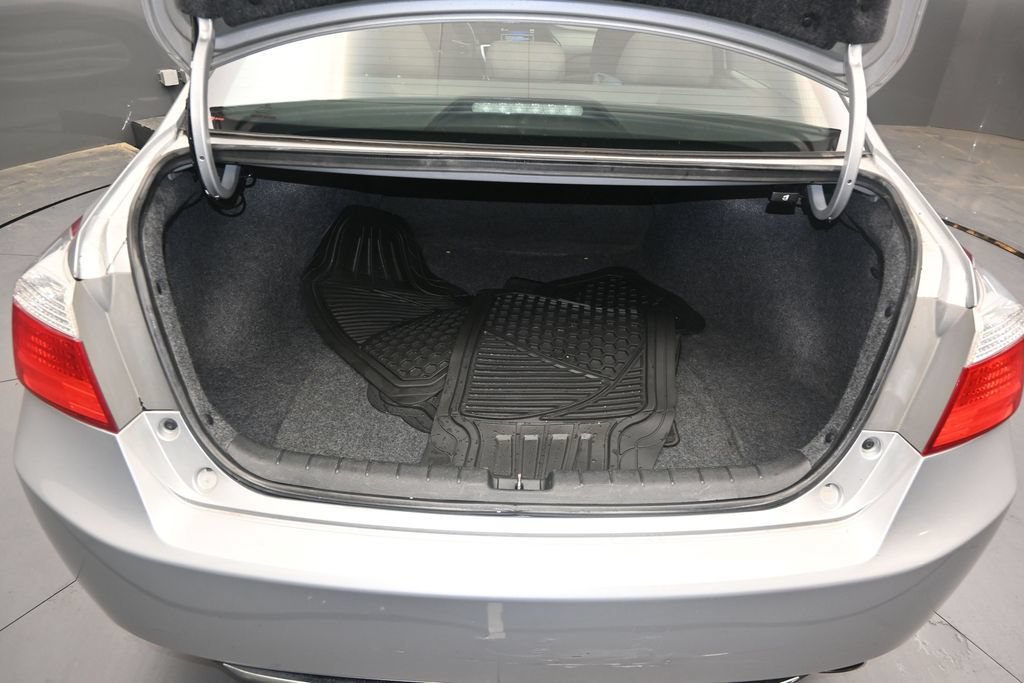 Used 2013 Honda Accord EX image 11
