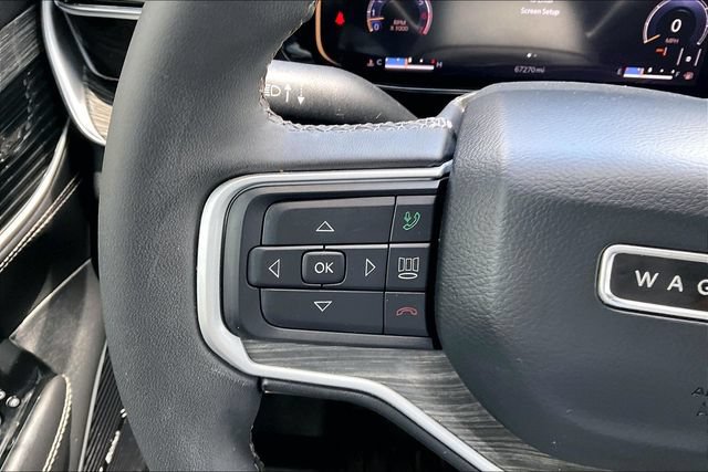 Used 2022 Jeep Wagoneer Series III w/ Premium Group I AWD/4WD image 15