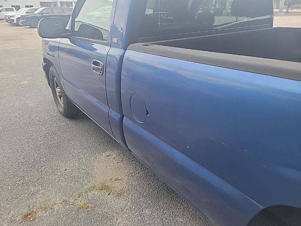 Used 2004 Chevrolet Silverado 1500 W/T RWD image 14