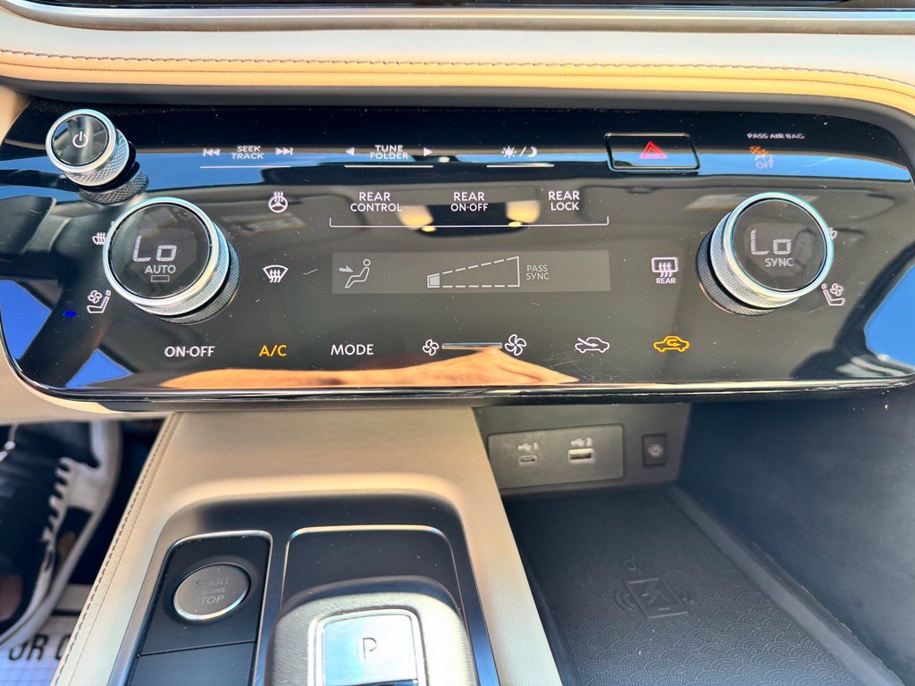 Used 2023 INFINITI QX60 Luxe w/ Cargo Package AWD/4WD image 26