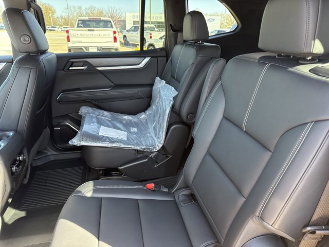 New 2026 GMC Acadia Elevation w/ Black Edition image 6