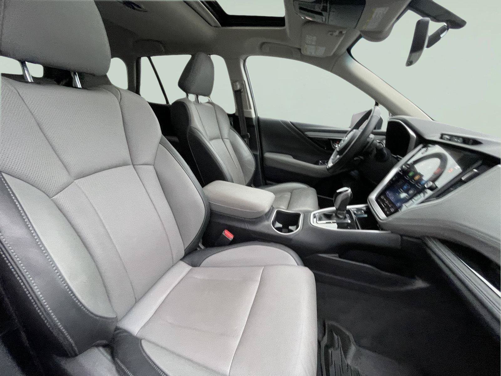 Used 2020 Subaru Outback Limited AWD/4WD image 24