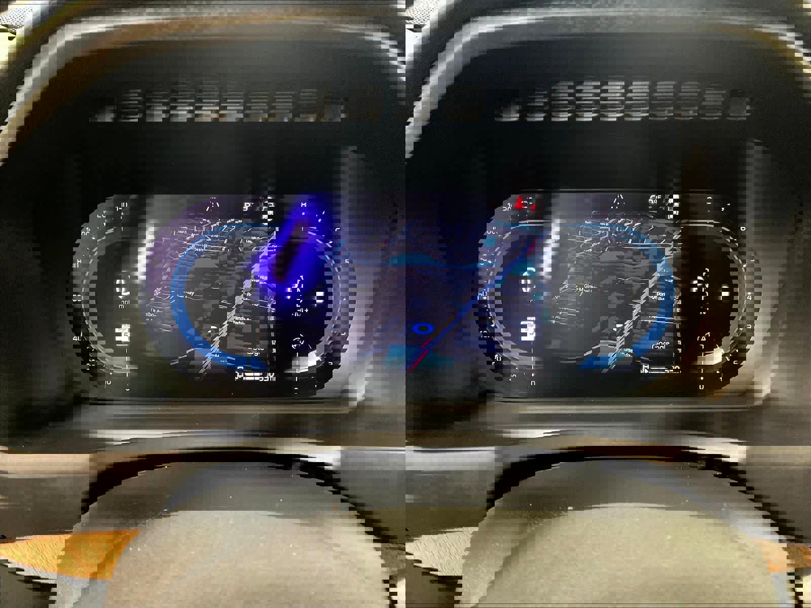 Used 2023 Volvo XC90 B6 Plus w/ Protection Package AWD/4WD image 26