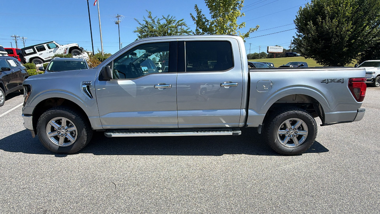 Used 2025 Ford F150 XLT w/ Equipment Group 301A Standard AWD/4WD image 11