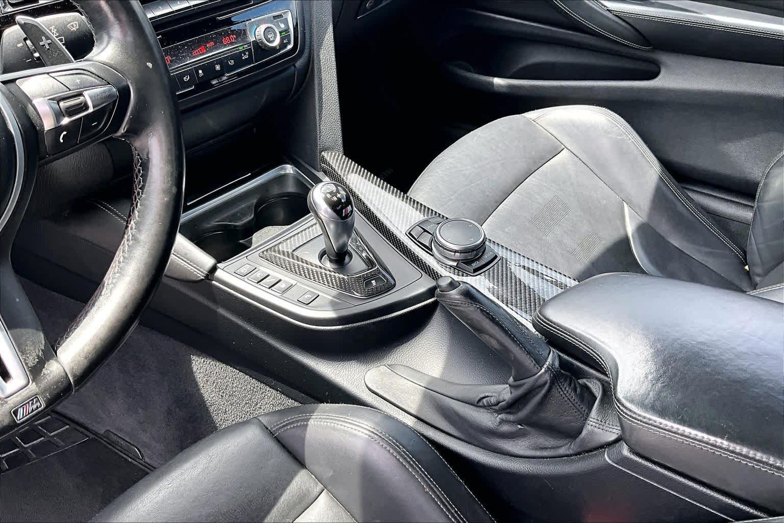 Used 2015 BMW M4 Coupe RWD image 16