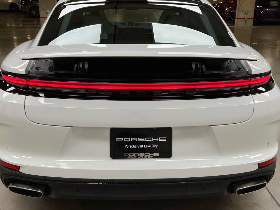 New 2026 Porsche Panamera 4 AWD/4WD image 38