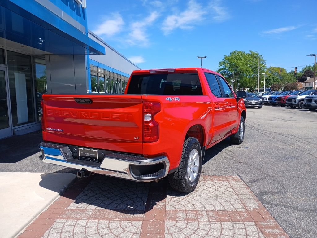 Used 2025 Chevrolet Silverado 1500 LT AWD/4WD image 10
