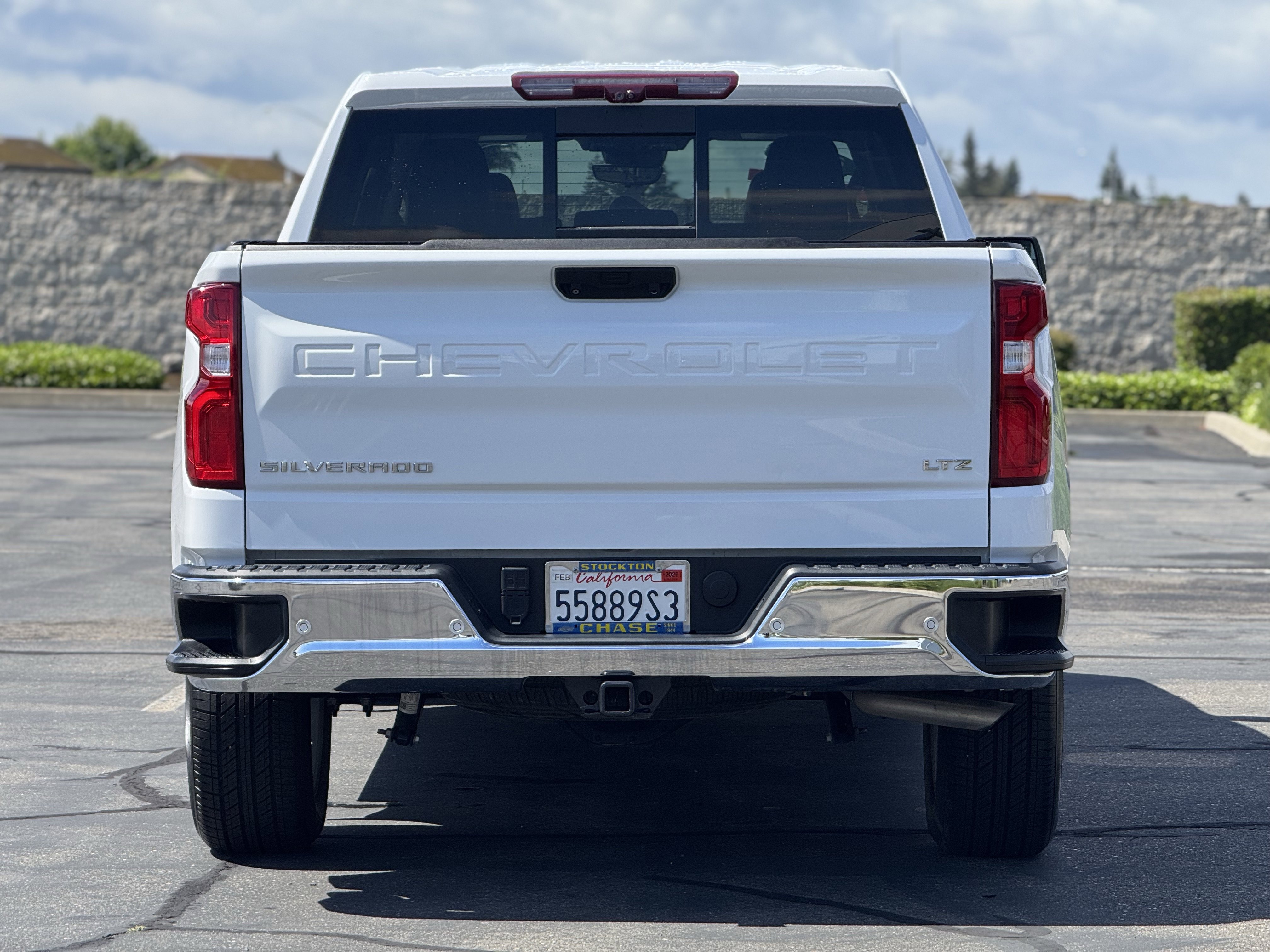 Used 2022 Chevrolet Silverado 1500 LTZ w/ LTZ Premium Package image 11