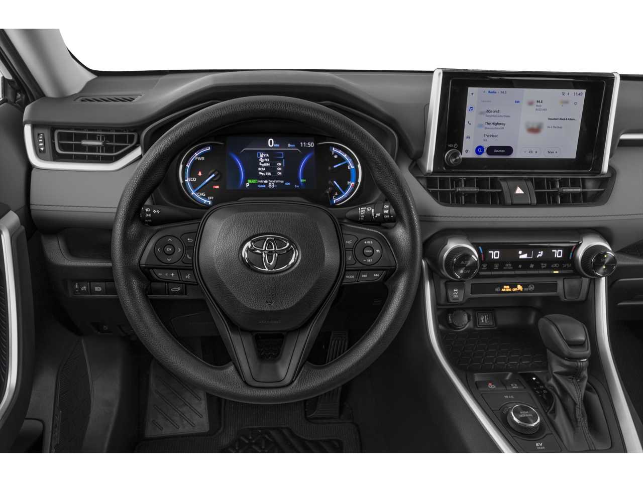 Used 2025 Toyota RAV4 XLE AWD/4WD image 4