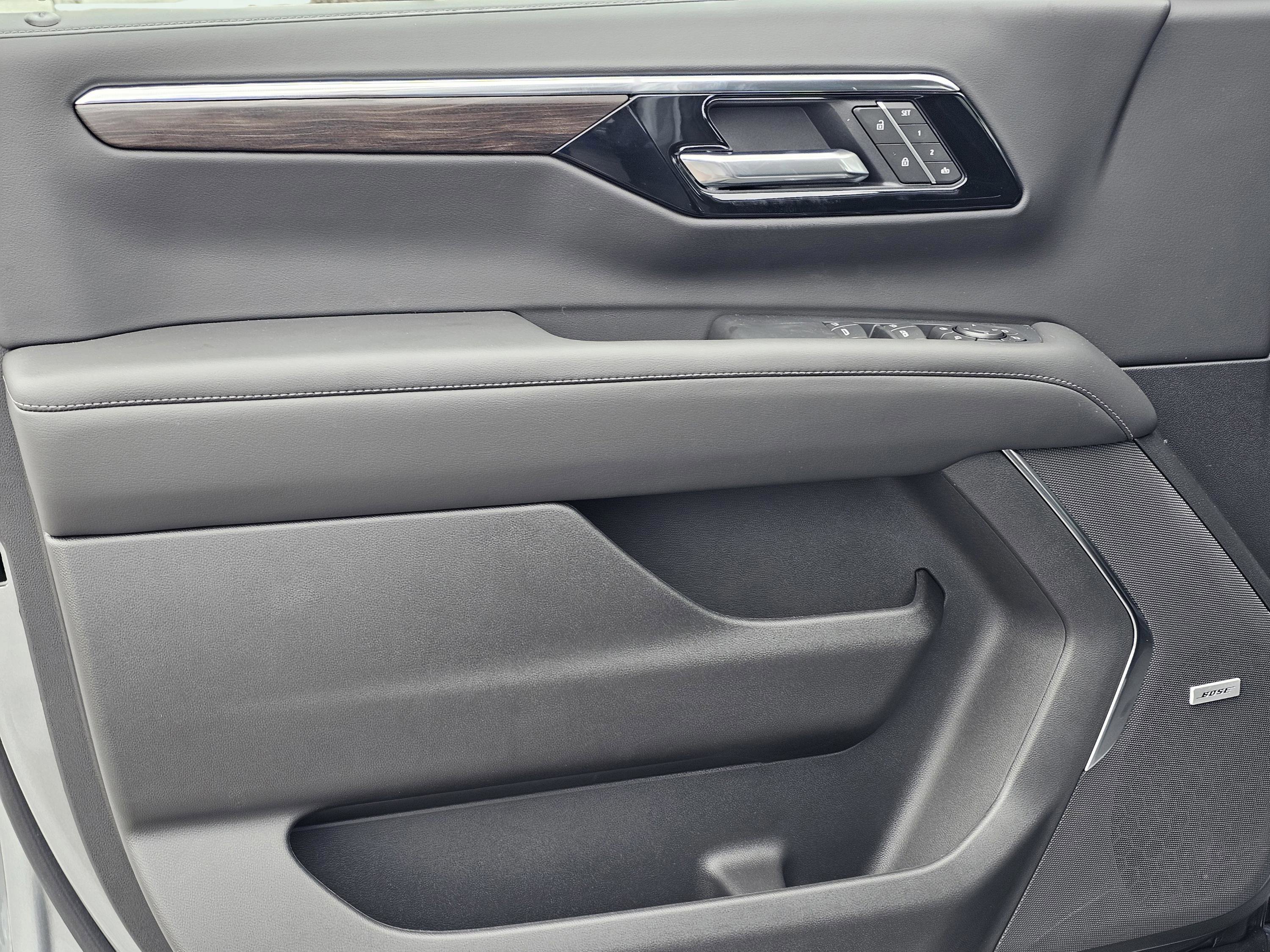 New 2026 Chevrolet Suburban LT w/ Comfort Package image 14