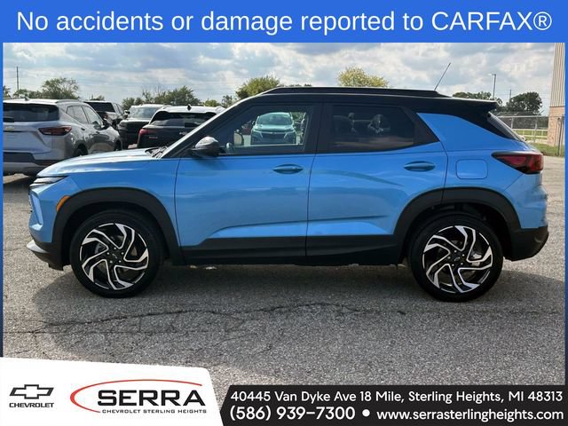 Used 2025 Chevrolet TrailBlazer RS w/ Convenience Package AWD/4WD image 2