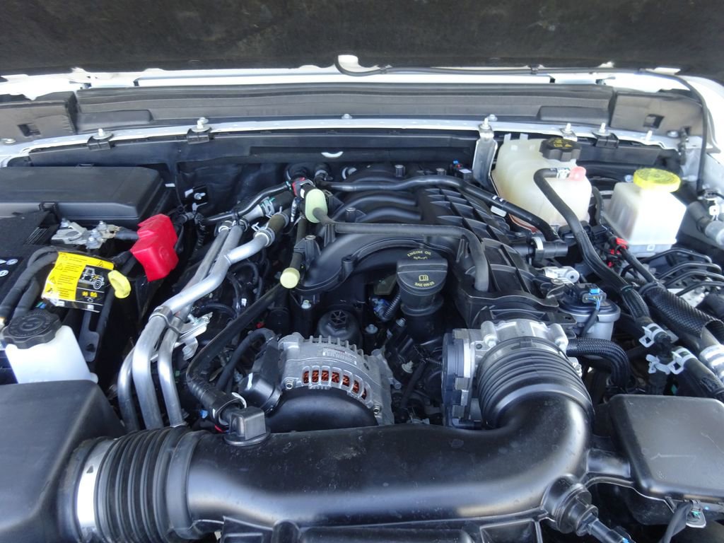Used 2022 Jeep Gladiator Sport AWD/4WD image 42