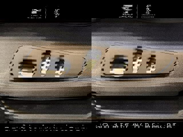 Certified 2023 Cadillac XT5 Premium Luxury image 23