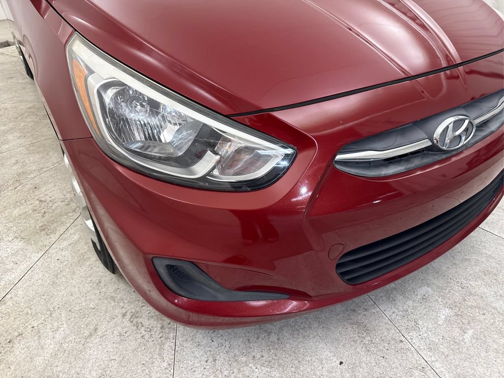 Used 2017 Hyundai Accent SE FWD image 17