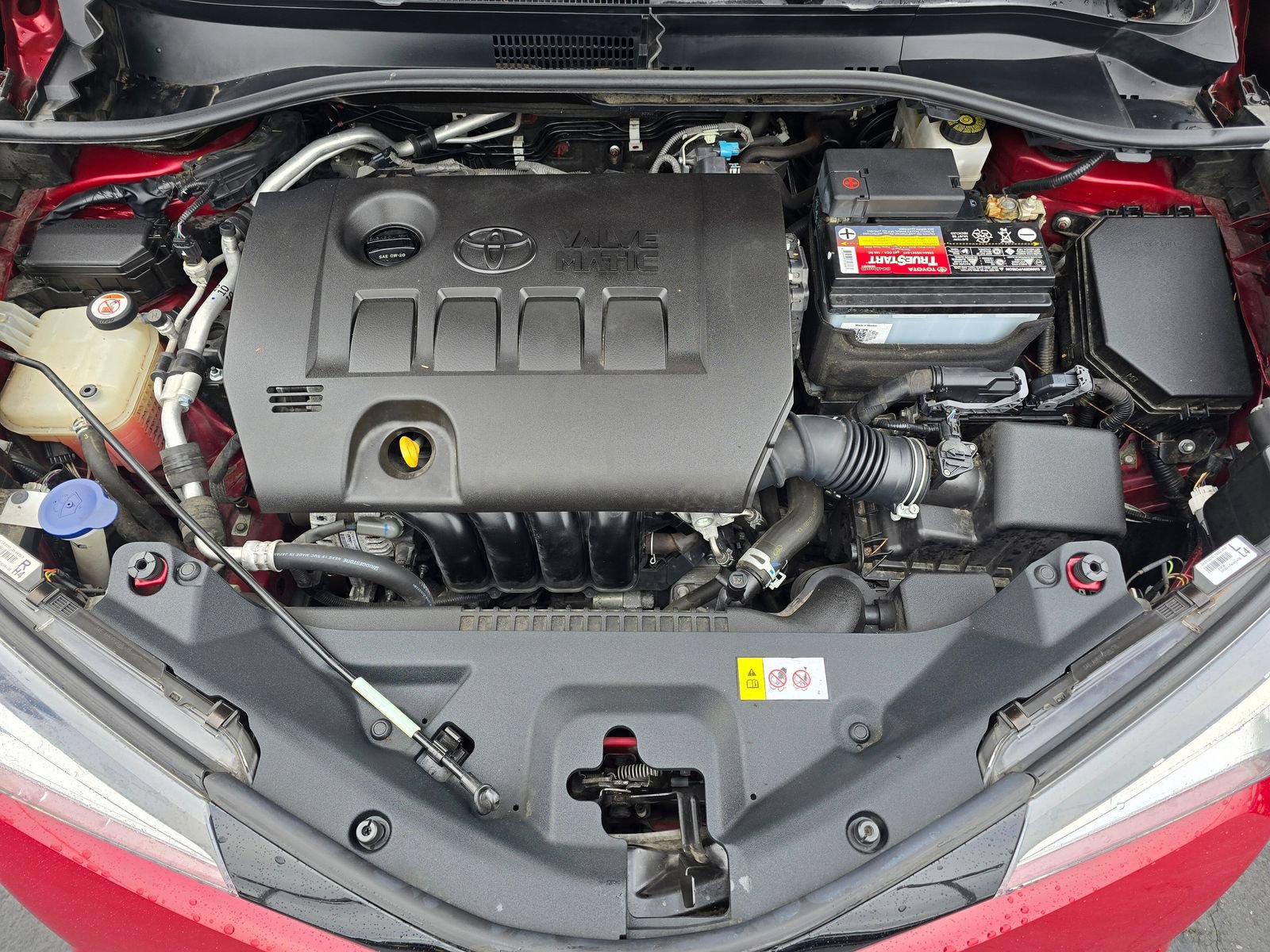 Used 2018 Toyota C-HR XLE image 36